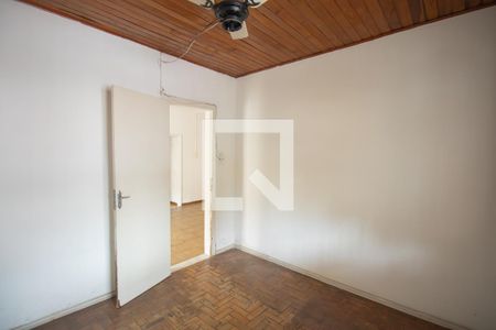 Quarto 2 de casa para alugar com 2 quartos, 76m² em Venda da Cruz, São Gonçalo