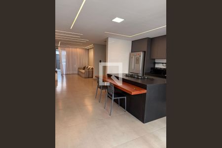 Cozinha de casa à venda com 3 quartos, 230m² em Santa Luzia, Contagem