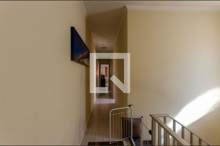 Escada de casa à venda com 3 quartos, 200m² em Vila Palmeiras, São Paulo