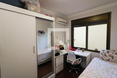 Quarto de apartamento à venda com 2 quartos, 74m² em Menino Deus, Porto Alegre