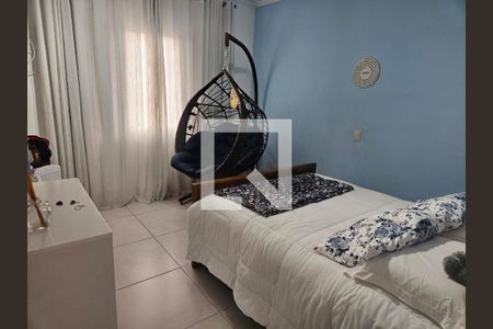 Suíte de casa à venda com 4 quartos, 249m² em Jardim Andrea Demarchi, São Bernardo do Campo