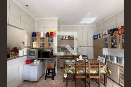 Cozinha de casa à venda com 3 quartos, 180m² em São Marcos, Belo Horizonte