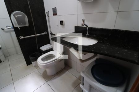 Casa para alugar com 6 quartos, 700m² em Tabajaras, Uberlândia