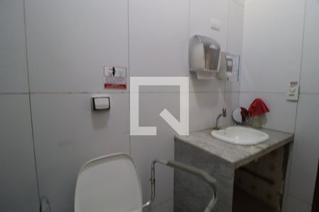 Casa para alugar com 6 quartos, 700m² em Tabajaras, Uberlândia
