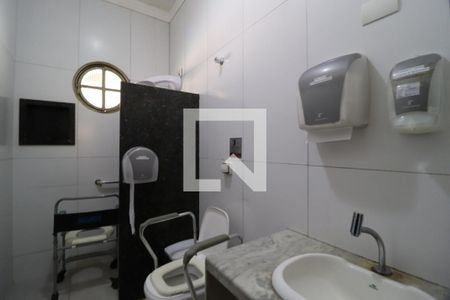 Casa para alugar com 6 quartos, 700m² em Tabajaras, Uberlândia