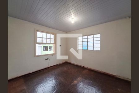 Quarto 3 de casa para alugar com 3 quartos, 300m² em Chora Menino, São Paulo