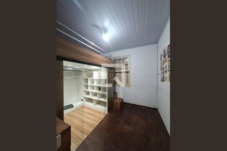 Quarto 2 de casa para alugar com 3 quartos, 300m² em Chora Menino, São Paulo