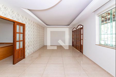 Sala 1 de casa à venda com 3 quartos, 230m² em Teixeira Dias, Belo Horizonte