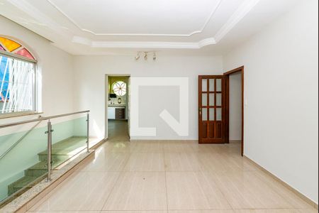 Sala 3 de casa à venda com 3 quartos, 230m² em Teixeira Dias, Belo Horizonte