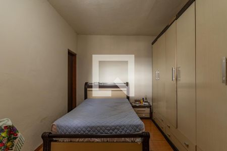 Suíte de casa à venda com 3 quartos, 360m² em Novo Glória, Belo Horizonte