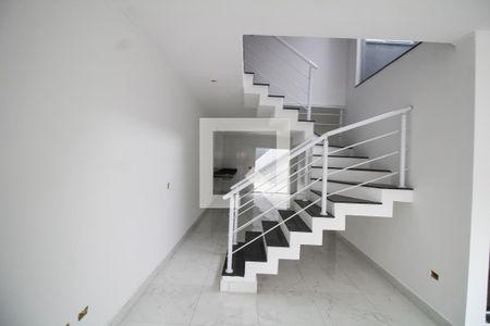 Sala de casa à venda com 3 quartos, 120m² em Vila Canero, São Paulo