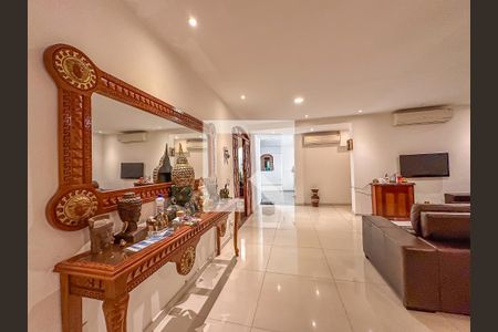 Sala 1 de casa para alugar com 3 quartos, 810m² em Botafogo, Rio de Janeiro