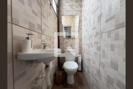 Lavabo de apartamento à venda com 3 quartos, 120m² em Vila Vilma, Santo André