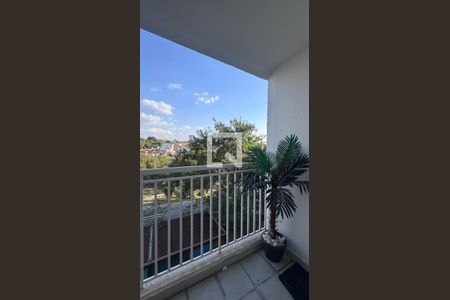 Varanda de apartamento à venda com 2 quartos, 5m² em Jardim Ipaussurama, Campinas
