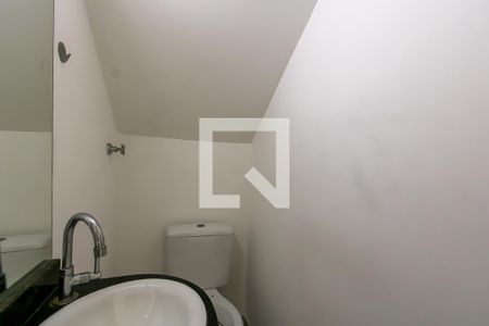 Lavabo de casa de condomínio à venda com 2 quartos, 60m² em Vila Paranagua, São Paulo