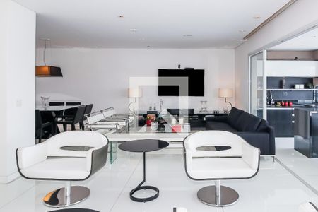 Sala de apartamento para alugar com 3 quartos, 206m² em Vila Romana, São Paulo