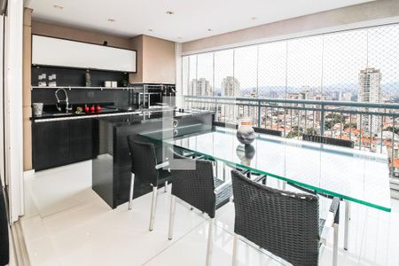 Varanda de apartamento para alugar com 3 quartos, 206m² em Vila Romana, São Paulo