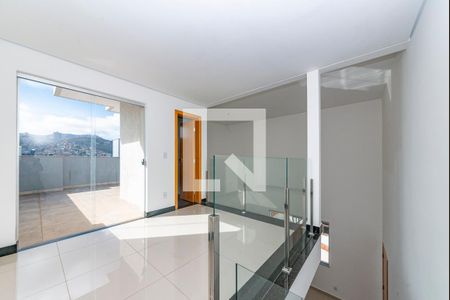 Sala 2 de apartamento à venda com 2 quartos, 130m² em Vila Paris, Belo Horizonte