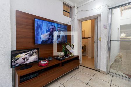 Sala de casa para alugar com 1 quarto, 60m² em Santo Amaro, São Paulo