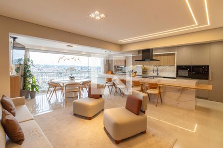 Sala de apartamento à venda com 3 quartos, 150m² em Jardim Arpoador, São Paulo