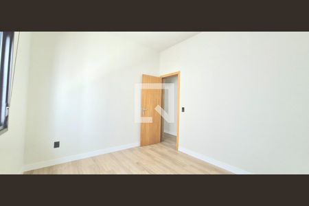 Suíte de casa à venda com 3 quartos, 232m² em Lundcéia, Lagoa Santa