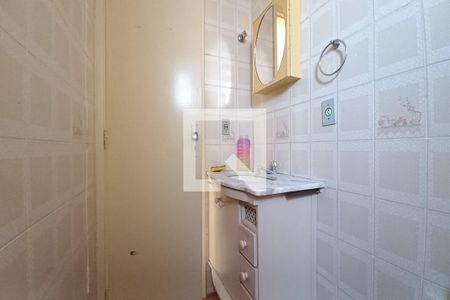 Banheiro de apartamento à venda com 1 quarto, 55m² em Conceicao, Campinas