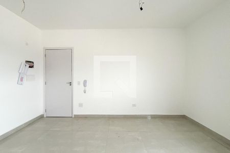 Sala/Cozinha de apartamento para alugar com 1 quarto, 37m² em Vila Mangalot, São Paulo