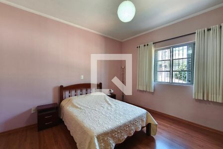 Quarto 2 de casa à venda com 4 quartos, 240m² em Jardim do Trevo, Campinas
