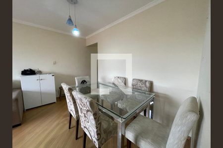 Sala de apartamento para alugar com 3 quartos, 68m² em Jardim Jaqueline, São Paulo