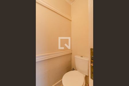 Lavabo de casa de condomínio à venda com 3 quartos, 150m² em Teresópolis, Porto Alegre