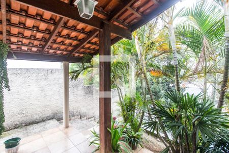 Varanda de casa para alugar com 4 quartos, 214m² em São Fernando Residência, Barueri