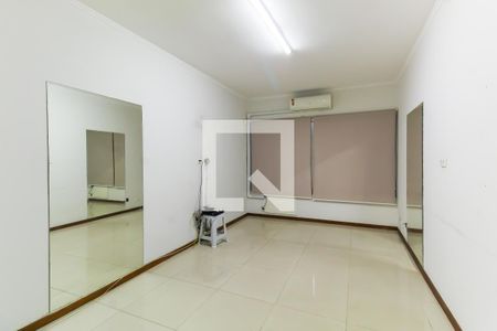 Quarto 1 de casa para alugar com 4 quartos, 256m² em Vila Regente Feijó, São Paulo