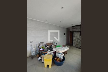 Sala de casa para alugar com 2 quartos, 90m² em Jardim Maria Estela, São Paulo