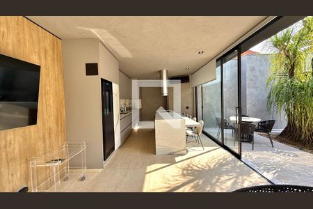 Cozinha de casa de condomínio à venda com 4 quartos, 500m² em Jardim Paulista, Barueri