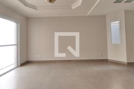 Sala de TV de casa de condomínio à venda com 4 quartos, 334m² em Jardim Nova Europa, Campinas