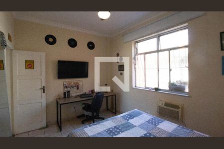 Quarto 1 de apartamento à venda com 2 quartos, 70m² em Pé Pequeno, Niterói