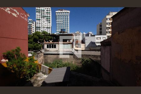 Quarto 1 de apartamento à venda com 2 quartos, 70m² em Pé Pequeno, Niterói