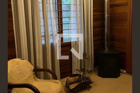 Sala de casa para alugar com 3 quartos, 190m² em Feitoria Seller, São Leopoldo