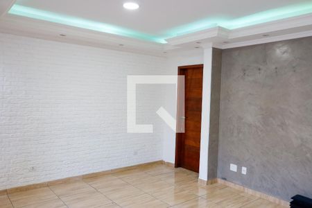 sala de casa para alugar com 3 quartos, 100m² em Vila Yolanda, Osasco
