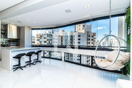 Sala de apartamento à venda com 3 quartos, 158m² em Moema, São Paulo
