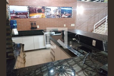 Cozinha de casa de condomínio à venda com 5 quartos, 350m² em Condados da Lagoa, Lagoa Santa