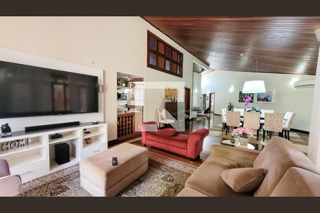 Sala de casa de condomínio para alugar com 4 quartos, 350m² em Parque Taquaral, Campinas