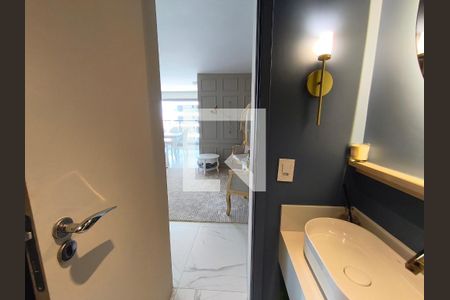 Lavabo de apartamento à venda com 3 quartos, 123m² em Jardim Aurelia, São Paulo