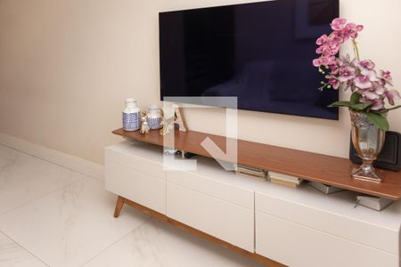 Sala de apartamento para alugar com 2 quartos, 62m² em Narandiba, Salvador