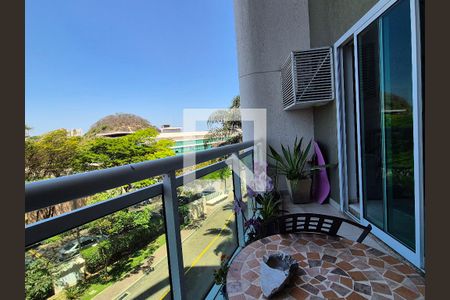 Varanda de apartamento à venda com 2 quartos, 92m² em Barra da Tijuca, Rio de Janeiro