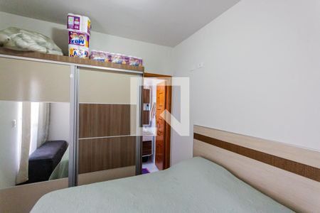 Suíte 2 de apartamento para alugar com 2 quartos, 56m² em Jardim Santo Alberto, Santo André