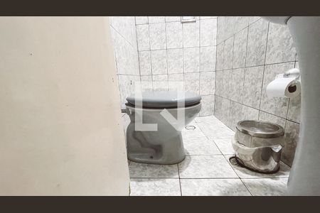 Lavabo de casa para alugar com 3 quartos, 190m² em Imirim, São Paulo