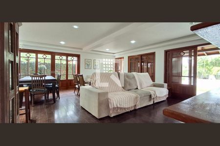 Sala de casa para alugar com 5 quartos, 840m² em Rio Tavares, Florianópolis