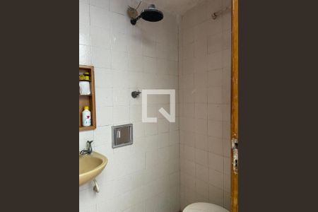 Banheiro de casa de condomínio para alugar com 4 quartos, 284m² em Centro, Niterói