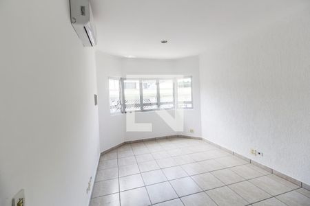 Sala de casa à venda com 2 quartos, 405m² em Jardim dos Camargos, Barueri